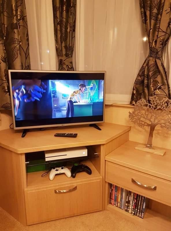 Caravan For Rent At Tattershall Holiday Park Buitenkant foto